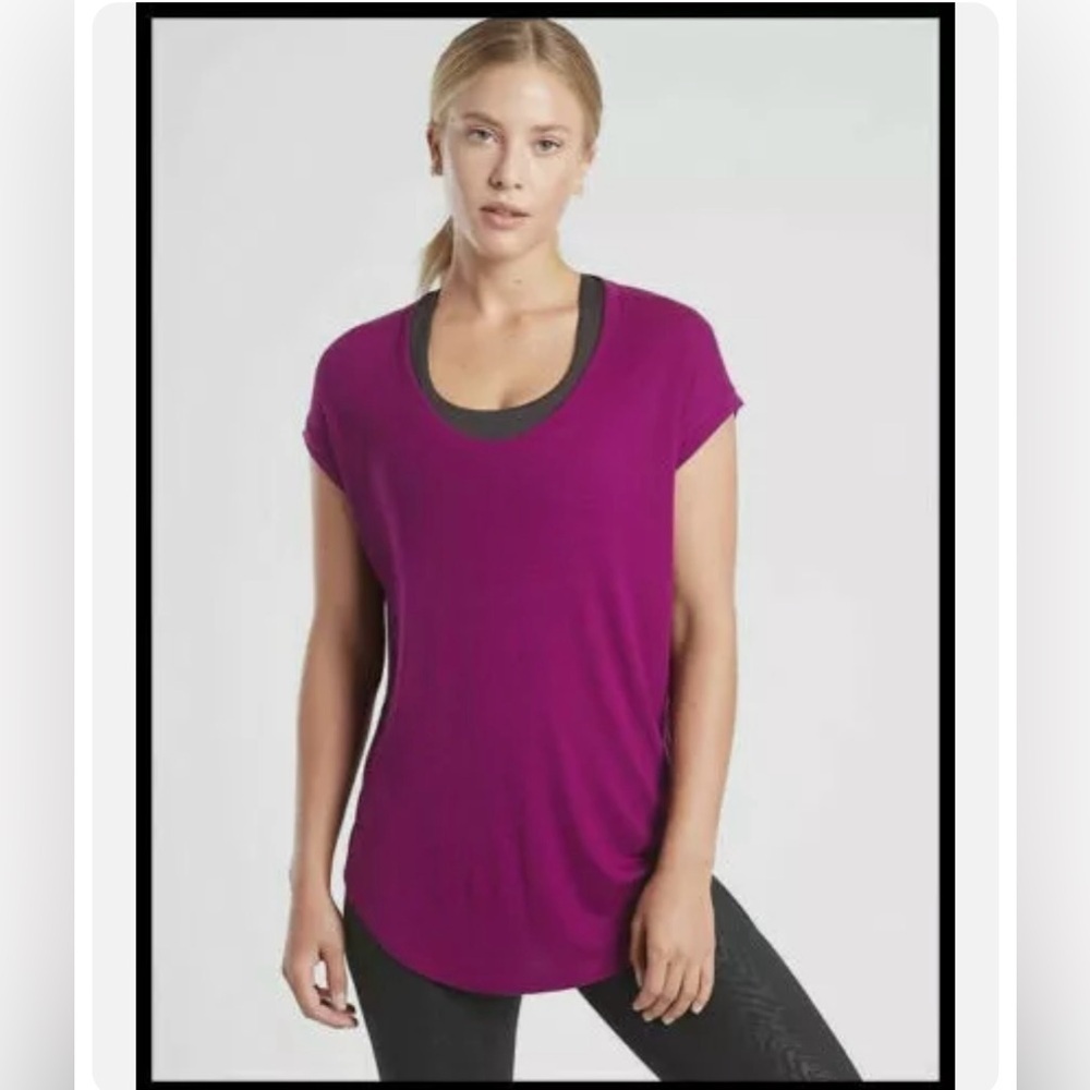 Athleta CLOUDLIGHT RIB STRATUS Exotic Fuchsia T-Shirt Size S